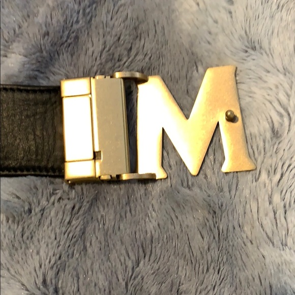 MCM tan belt - Picture 2 of 4